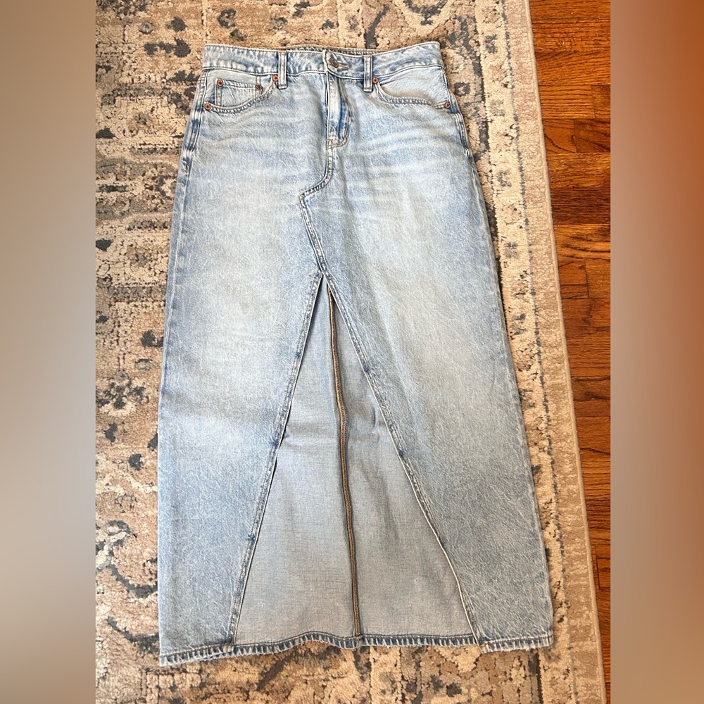 American Eagle Outfitters Light Blue Women Jeans